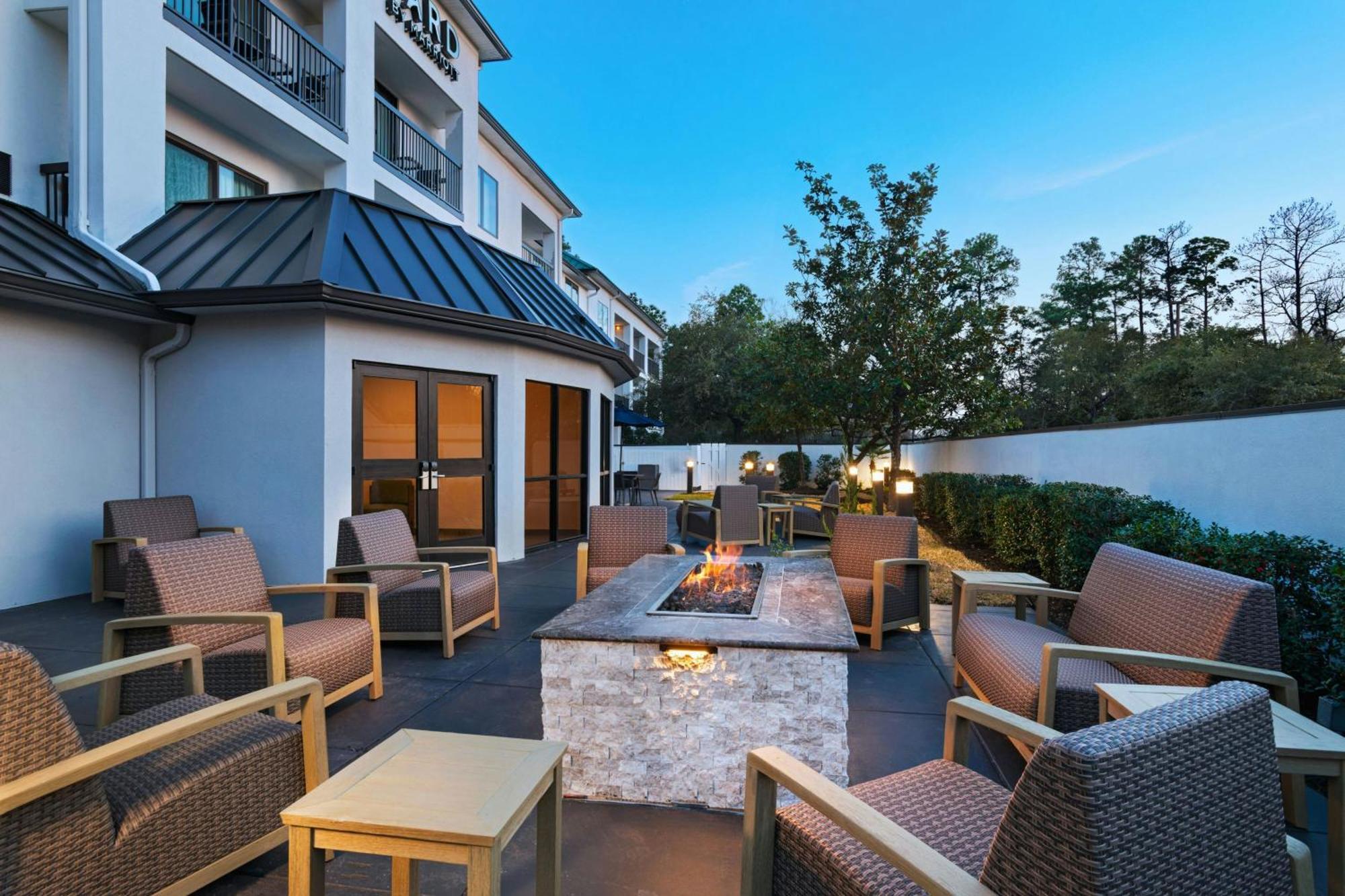 Hotel Courtyard Houston The Woodlands Exterior foto